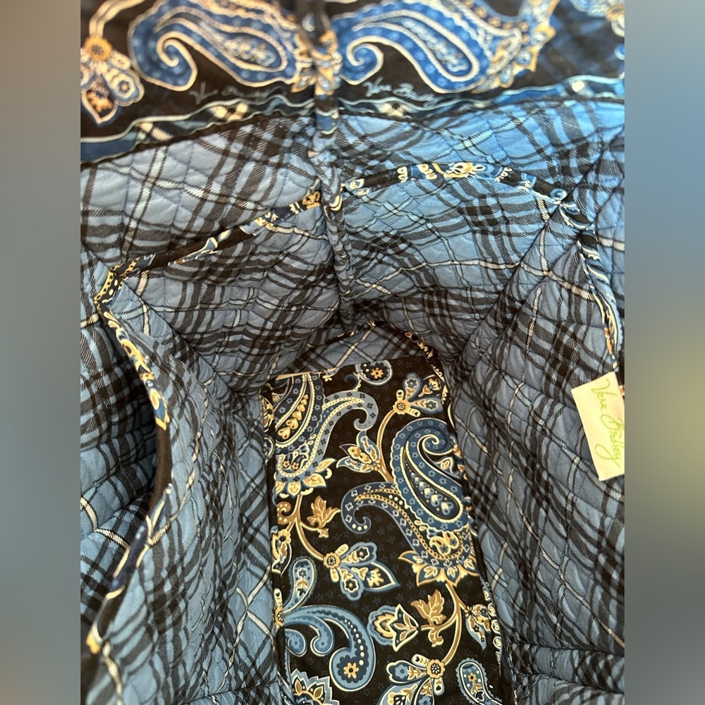 Vera Bradley Windsor Navy Quilted Villager Tote Double Shoulder Strap *Retired* - Picture 11 of 14